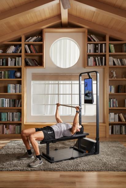 The Advantages of Speediance Over Free Weights and Machines
